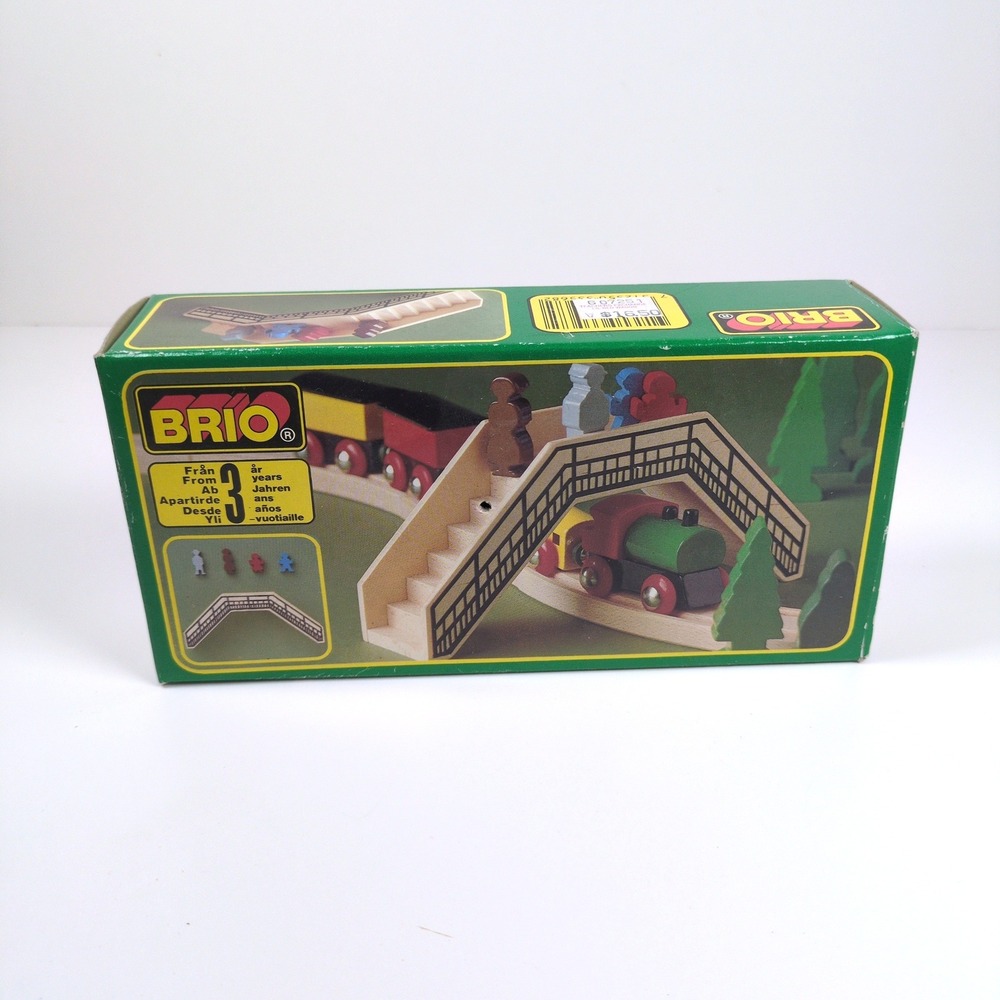 Vtg 90s Brio Footbridge + Family 33568 Wood Railway Train Accessory Box NEW